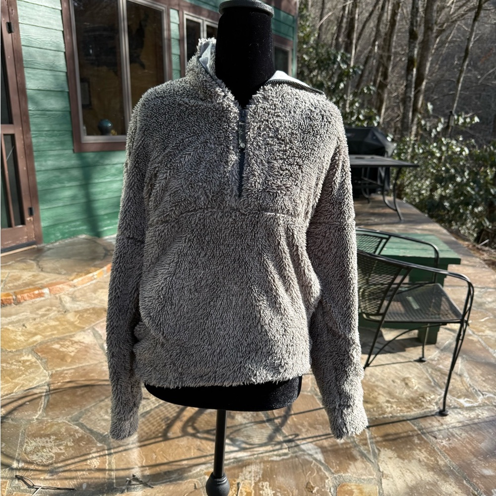 PrAna Light Gray Sherpa fleece quarter zip hooded pullover size Small